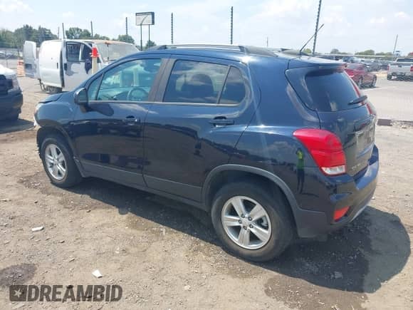 2021 Chevrolet Trax LT с VIN KL7CJPSBXMB331984, выставлен на аукционе IAAI как лот 42962594 с пробегом 70 835 миль миль и . История ставок и продаж доступна на DreamBid. Изображение 3.