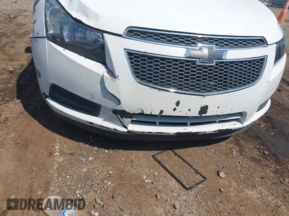 2014 Chevrolet Cruze Diesel with VIN 1G1P75SZ6E7456434, listed as a IAAI auction lot 42960893 with 142,234 mi miles and . Bid and sale history available at DreamBid. Image 6.