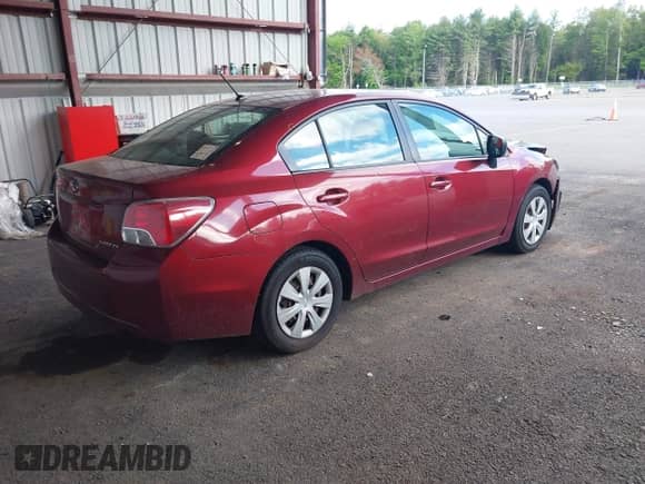 2012 Subaru Impreza 2.0i z VIN JF1GJAA65CH006697, wystawiony jako IAAI lot #42258078 z przebiegiem 266 230 mil mil oraz . Historia ofert i sprzedaży dostępna na DreamBid. Obrazek 4.