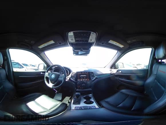 2019 Jeep Grand Cherokee Trailhawk with VIN 1C4RJFLT2KC762132, listed as a IAAI auction lot 42131964 with 92,477 mi miles and . Bid and sale history available at DreamBid. Image 19.