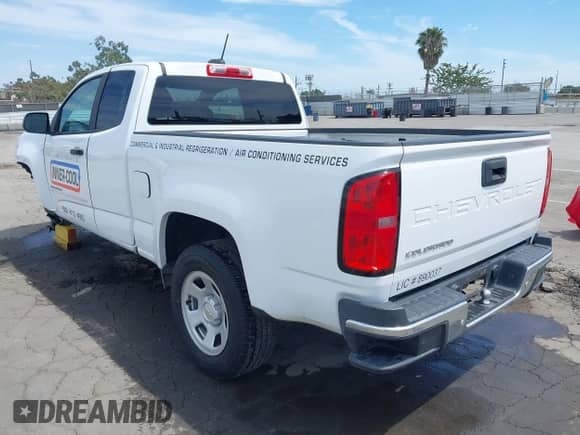 2021 Chevrolet Colorado 2WD Work Truck z VIN 1GCHSBEA9M1137030, wystawiony jako IAAI lot #42951242 z przebiegiem 63 954 mil mil oraz . Historia ofert i sprzedaży dostępna na DreamBid. Obrazek 3.