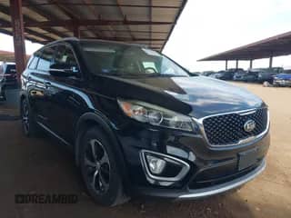 2016 Kia Sorento EX with VIN 5XYPH4A13GG031351, listed as a IAAI auction lot 42923201 with 74,117 mi miles and . Bid and sale history available at DreamBid. Image 1.