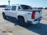 2010 Chevrolet Avalanche LT with VIN 3GNVKFE0XAG267355, listed as a IAAI auction lot 42598180 with Not provided miles and . Bid and sale history available at DreamBid. Image 3.