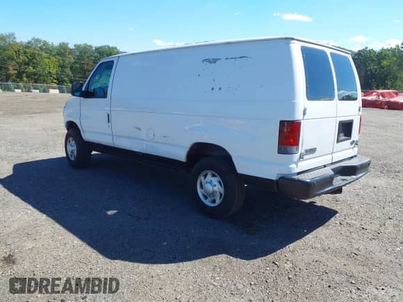 2007 Ford Econoline Cargo Commercial with VIN 1FTSE34L37DB49604, listed as a IAAI auction lot 43102604 with 144,154 mi miles and . Bid and sale history available at DreamBid. Image 3.
