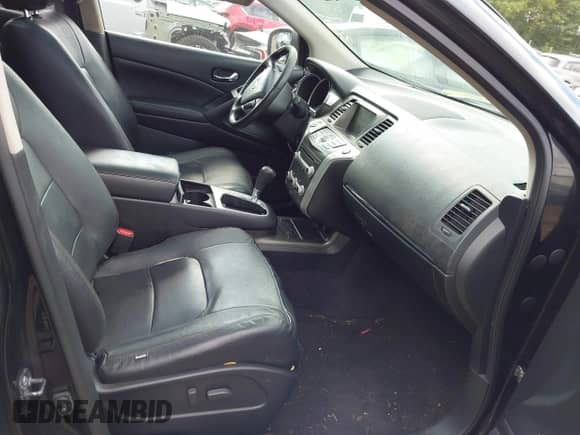 2011 Nissan Murano S z VIN JN8AZ1MW8BW174742, wystawiony jako IAAI lot #42930627 z przebiegiem 200 000 mil mil oraz . Historia ofert i sprzedaży dostępna na DreamBid. Obrazek 5.