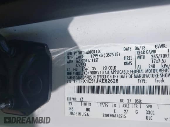 2018 Ford F-150 XL z VIN 1FTFX1E51JKE82628, wystawiony jako IAAI lot #43201475 z przebiegiem 79 461 mil mil oraz . Historia ofert i sprzedaży dostępna na DreamBid. Obrazek 9.