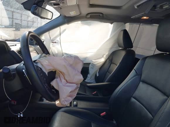 2017 Honda Pilot Elite with VIN 5FNYF6H09HB064057, listed as a IAAI auction lot 42933904 with 51,184 mi miles and . Bid and sale history available at DreamBid. Image 18.