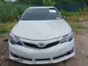 2012 Toyota Camry L с VIN 4T1BF1FK0CU632916, выставлен на аукционе IAAI как лот 43027630 с пробегом 214 830 миль миль и . История ставок и продаж доступна на DreamBid. Изображение 12.