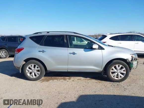 2014 Nissan Murano SV с VIN JN8AZ1MUXEW417857, выставлен на аукционе IAAI как лот 41120037 с пробегом 129 377 миль миль и . История ставок и продаж доступна на DreamBid. Изображение 13.