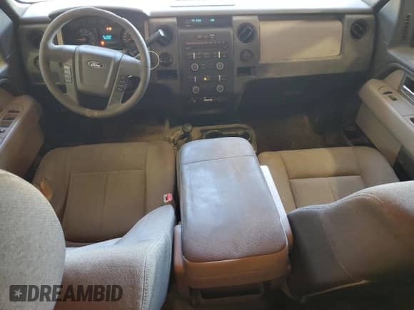 2010 Ford F-150 XL with VIN 1FTEX1EWXAKB69663, listed as a Copart auction lot 85743725 with 230,779 mi miles and Salvage title. Bid and sale history available at DreamBid. Image 8.