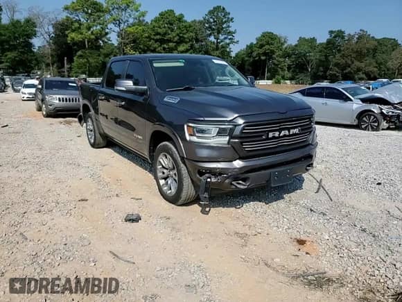 2021 Ram 1500 Laramie z VIN 1C6SRFJT4MN615516, wystawiony jako Copart lot #81212705 z przebiegiem 88 580 mil mil oraz Nie do naprawy • Non repairable. Historia ofert i sprzedaży dostępna na DreamBid. Obrazek 13.