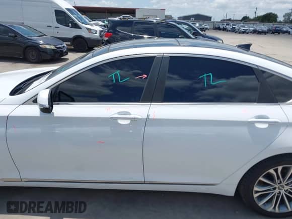 2016 Hyundai Genesis 3.8L z VIN KMHGN4JE4GU138916, wystawiony jako IAAI lot #42504496 z przebiegiem 157 128 mil mil oraz . Historia ofert i sprzedaży dostępna na DreamBid. Obrazek 14.