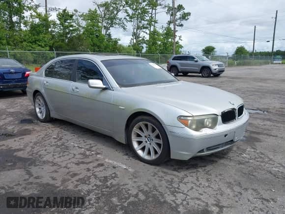 2003 BMW 7 Series 745Li with VIN WBAGN63483DR12662, listed as a IAAI auction lot 42405436 with 150,906 mi miles and . Bid and sale history available at DreamBid. Image 1.