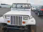 1990 Jeep Wrangler with VIN 2J4FY29T4LJ544063, listed as a IAAI auction lot 42414414 with 145,546 mi miles and . Bid and sale history available at DreamBid. Image 13.