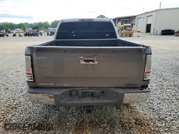2013 GMC Sierra 1500 SLT с VIN 3GTP2WE73DG171361, выставлен на аукционе Copart как лот 54653995 с пробегом 187 218 миль миль и Списание • Salvage title. История ставок и продаж доступна на DreamBid. Изображение 6.