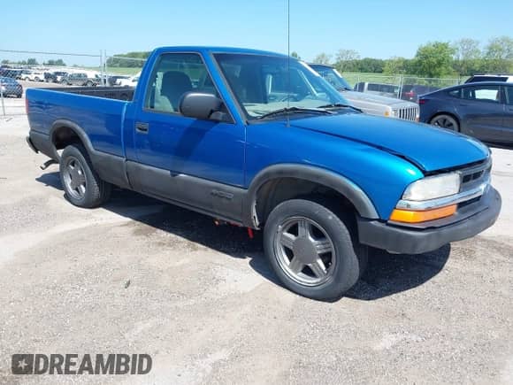 2000 Chevrolet S-10 с VIN 1GCCS1454YK284347, выставлен на аукционе IAAI как лот 42807191 с пробегом 245 512 миль миль и . История ставок и продаж доступна на DreamBid. Изображение 1.