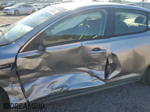 2014 Kia Optima LX with VIN 5XXGM4A76EG273441, listed as a Copart auction lot 84660645 with Not provided miles and Salvage title. Bid and sale history available at DreamBid. Image 7.