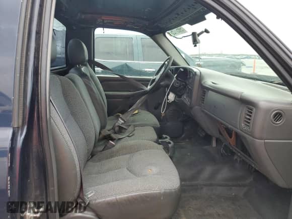 2007 Chevrolet Silverado 1500 Work Truck with VIN 1GCEC14X97Z176075, listed as a Copart auction lot 59657725 with 246,700 mi miles and Salvage title. Bid and sale history available at DreamBid. Image 7.
