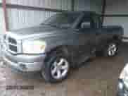 2007 Dodge 1500 ST z VIN 1D7HU16PX7J591367, wystawiony jako IAAI lot #42204028 z przebiegiem 178 524 mil mil oraz . Historia ofert i sprzedaży dostępna na DreamBid. Obrazek 2.