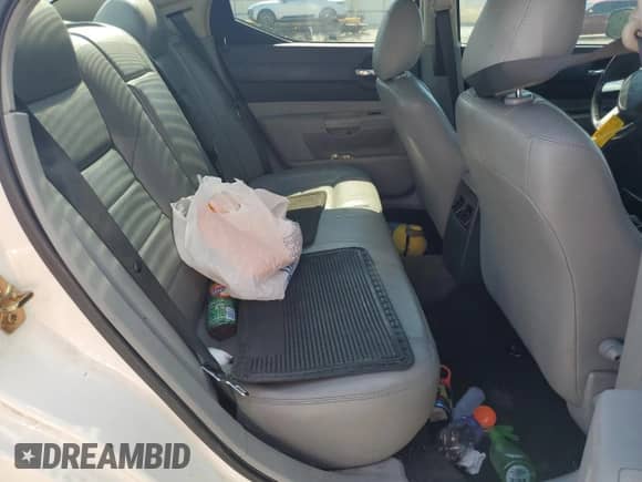 2006 Dodge Charger R/T с VIN 2B3KA53H16H426032, выставлен на аукционе Copart как лот 59244203 с пробегом 136 739 миль миль и Списание • Salvage title. История ставок и продаж доступна на DreamBid. Изображение 10.