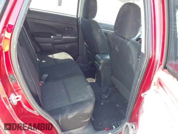 2020 Mitsubishi Outlander SE с VIN JA4AP4AU2LU005250, выставлен на аукционе IAAI как лот 42943782 с пробегом 146 357 миль миль и . История ставок и продаж доступна на DreamBid. Изображение 8.