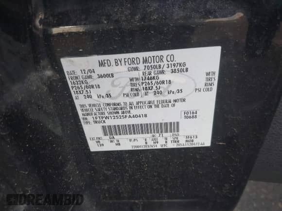 2005 Ford F-150 XLT z VIN 1FTPW12525FA40418, wystawiony jako IAAI lot #43520560 z przebiegiem 212 428 mil mil oraz . Historia ofert i sprzedaży dostępna na DreamBid. Obrazek 9.