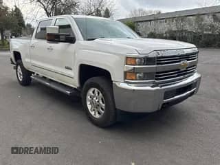 2015 Chevrolet Silverado 3500HD High Country с VIN 1GC4K1E86FF585320, выставлен на аукционе Copart как лот 45056365 с пробегом 184 776 миль миль и Списание • Salvage title. История ставок и продаж доступна на DreamBid. Изображение 1.