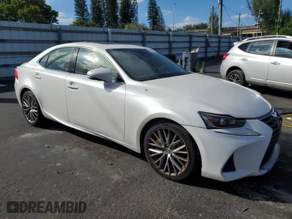2017 Lexus IS 200t с VIN JTHBA1D28H5060046, выставлен на аукционе Copart как лот 86088485 с пробегом 129 253 миль миль и На запчасти • Non repairable. История ставок и продаж доступна на DreamBid. Изображение 4.