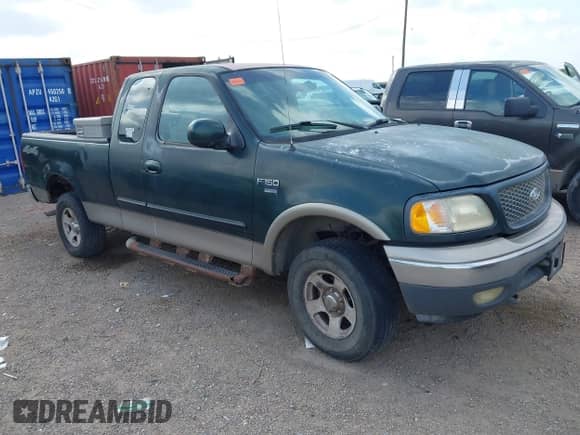 2001 Ford F-150 XL с VIN 1FTRX18L11KE45800, выставлен на аукционе IAAI как лот 43061424 с пробегом 117 597 миль миль и . История ставок и продаж доступна на DreamBid. Изображение 1.