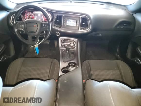 2015 Dodge Challenger SXT with VIN 2C3CDZAG3FH869573, listed as a Copart auction lot 84985395 with 95,139 mi miles and Salvage title. Bid and sale history available at DreamBid. Image 8.