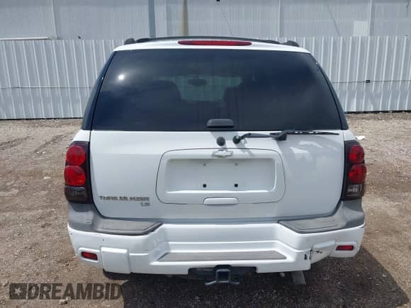 2005 Chevrolet TrailBlazer LT с VIN 1GNDS13S152110458, выставлен на аукционе IAAI как лот 42704265 с пробегом 199 410 миль миль и . История ставок и продаж доступна на DreamBid. Изображение 16.