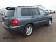 2005 Toyota Highlander с VIN JTEEP21A350069286, выставлен на аукционе IAAI как лот 42313920 с пробегом 206 847 миль миль и . История ставок и продаж доступна на DreamBid. Изображение 4.