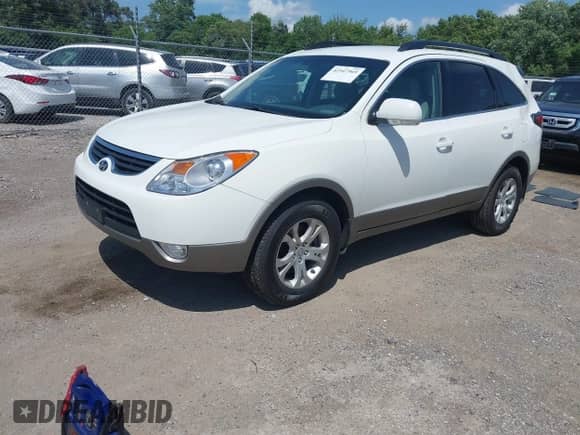 2012 Hyundai Veracruz Limited с VIN KM8NUDCC0CU205432, выставлен на аукционе IAAI как лот 42547969 с пробегом 235 915 миль миль и . История ставок и продаж доступна на DreamBid. Изображение 18.