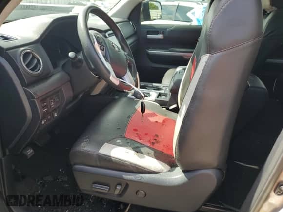 2019 Toyota Tundra SR5 с VIN 5TFEM5F11KX142018, выставлен на аукционе Copart как лот 67743725 с пробегом Не указан миль и На запчасти • Non repairable. История ставок и продаж доступна на DreamBid. Изображение 7.