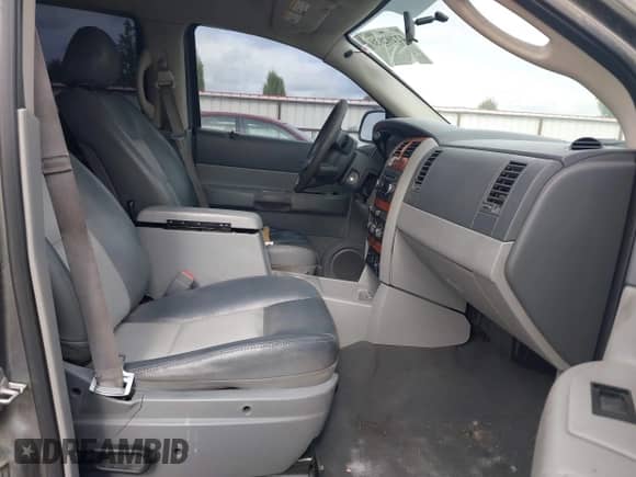 2009 Dodge Durango SLT with VIN 1D8HB48PX9F701162, listed as a IAAI auction lot 42292838 with 201,923 mi miles and . Bid and sale history available at DreamBid. Image 5.