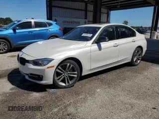 2014 BMW 3 Series 335i xDrive с VIN WBA3B9G58ENR90643, выставлен на аукционе Copart как лот 83789575 с пробегом 38 698 миль миль и Списание • Salvage title. История ставок и продаж доступна на DreamBid. Изображение 1.
