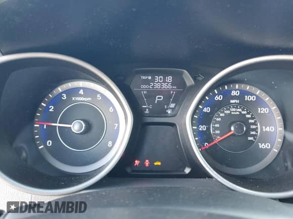 2013 Hyundai Elantra GLS z VIN KMHDH4AE0DU813635, wystawiony jako Copart lot #85837785 z przebiegiem 238 366 mil mil oraz Szkoda całkowita • Salvage title. Historia ofert i sprzedaży dostępna na DreamBid. Obrazek 9.