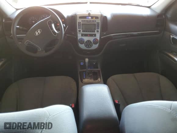 2012 Hyundai Santa Fe GLS z VIN 5XYZGDAB1CG152314, wystawiony jako Copart lot #81911625 z przebiegiem 247 261 mil mil oraz Czysty tytuł • Clean title. Historia ofert i sprzedaży dostępna na DreamBid. Obrazek 8.