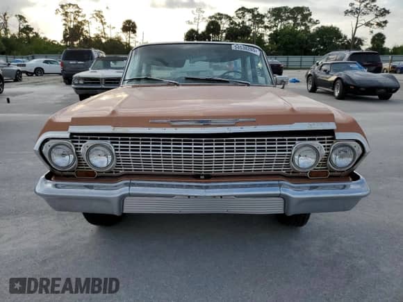 1963 Chevrolet Impala с VIN 31869K184182, выставлен на аукционе Copart как лот 54538265 с пробегом Не указан миль и На запчасти • Non repairable. История ставок и продаж доступна на DreamBid. Изображение 5.