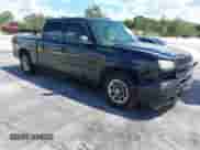 2005 Chevrolet Silverado 1500 LS z VIN 2GCEC13T451322080, wystawiony jako IAAI lot #43125281 z przebiegiem 205 678 mil mil oraz . Historia ofert i sprzedaży dostępna na DreamBid. Obrazek 1.