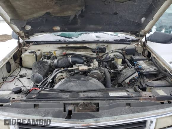 1998 Chevrolet Silverado 2500 с VIN 1GCGK29R7WE134344, выставлен на аукционе Copart как лот 43238025 с пробегом 141 347 миль миль и Списание • Salvage title. История ставок и продаж доступна на DreamBid. Изображение 11.