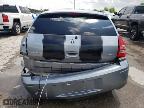2006 Dodge Magnum with VIN 2D4FV47V76H354996, listed as a Copart auction lot 63736045 with 255,959 mi miles and Salvage title. Bid and sale history available at DreamBid. Image 6.