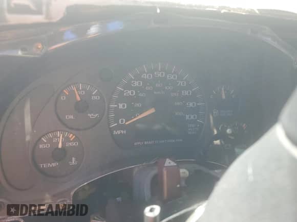 2002 Chevrolet Express с VIN 1GBFG15R821242040, выставлен на аукционе Copart как лот 48189925 с пробегом Не указан миль и Списание • Salvage title. История ставок и продаж доступна на DreamBid. Изображение 9.