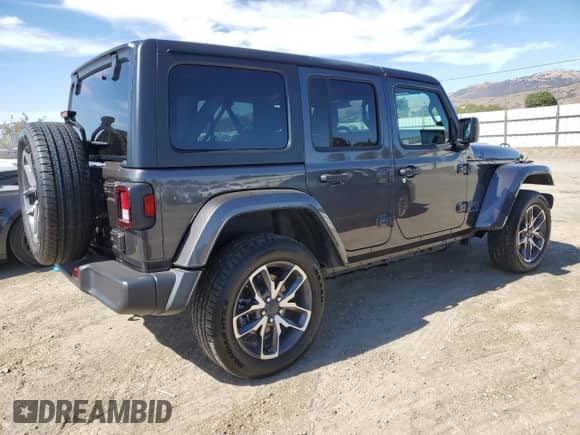 2024 Jeep Wrangler Willys с VIN 1C4RJXN63RW176187, выставлен на аукционе Copart как лот 67986205 с пробегом 14 325 миль миль и Списание • Salvage title. История ставок и продаж доступна на DreamBid. Изображение 3.