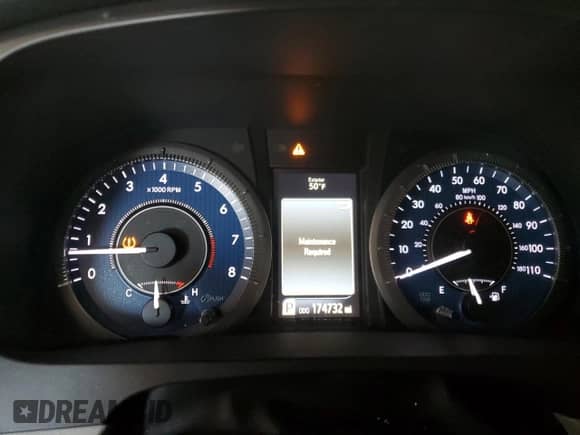 2017 Toyota Sienna XLE with VIN 5TDDZ3DC5HS148621, listed as a Copart auction lot 86991765 with 174,732 mi miles and Clean title. Bid and sale history available at DreamBid. Image 9.