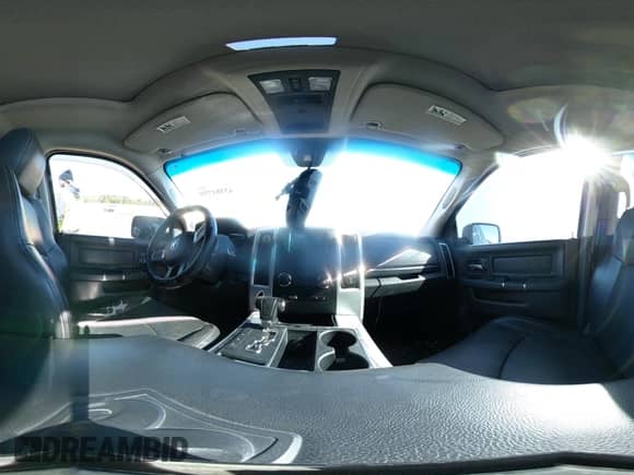 2010 Dodge 1500 ST z VIN 1D7RB1CT4AS164733, wystawiony jako IAAI lot #43581759 z przebiegiem 216 060 mil mil oraz . Historia ofert i sprzedaży dostępna na DreamBid. Obrazek 17.