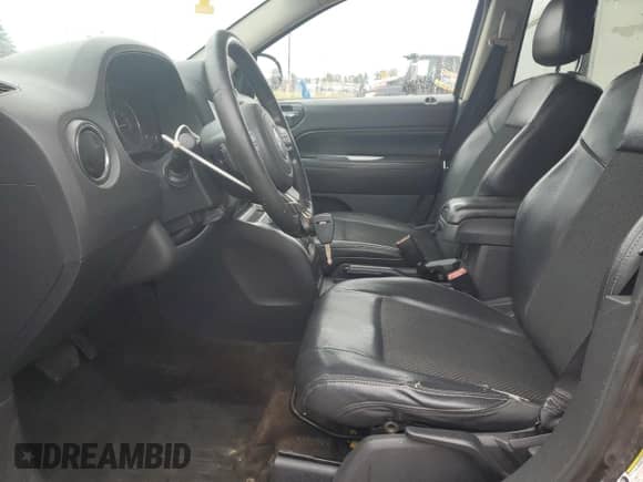 2014 Jeep Compass Latitude с VIN 1C4NJCEB8ED691020, выставлен на аукционе Copart как лот 81615785 с пробегом 185 774 миль миль и Чистый • Clean title. История ставок и продаж доступна на DreamBid. Изображение 7.
