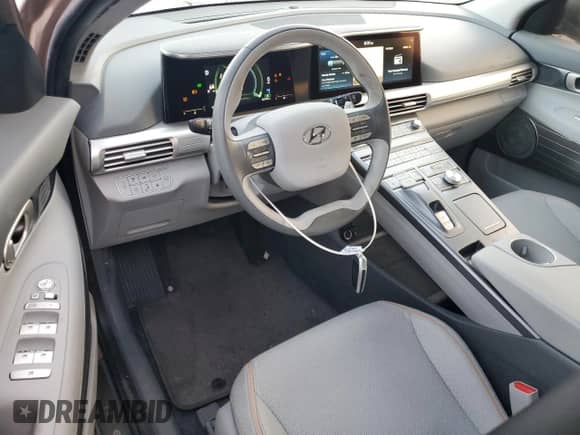 2021 Hyundai NEXO Limited с VIN KM8J84A63MU013858, выставлен на аукционе Copart как лот 84966394 с пробегом 42 127 миль миль и Списание • Salvage title. История ставок и продаж доступна на DreamBid. Изображение 8.