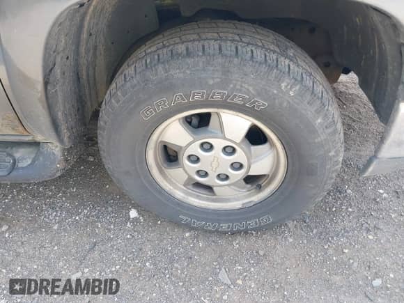 2002 Chevrolet Suburban LT с VIN 3GNFK16Z12G274698, выставлен на аукционе IAAI как лот 42138930 с пробегом 211 288 миль миль и . История ставок и продаж доступна на DreamBid. Изображение 12.