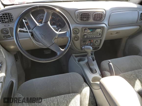 2002 Chevrolet TrailBlazer LS with VIN 1GNDT13S722281272, listed as a Copart auction lot 42205455 with Not provided miles and Salvage title. Bid and sale history available at DreamBid. Image 8.